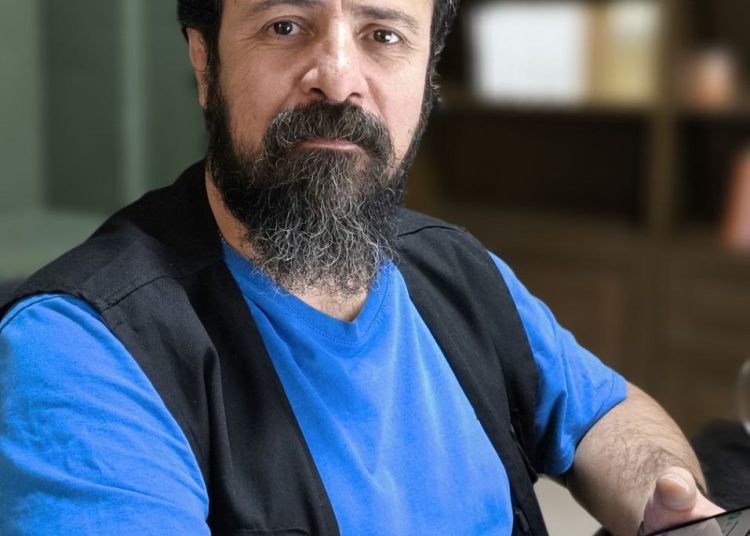 نمایشهای «فینجین» و «ماهرخ» روی صحنه میروند