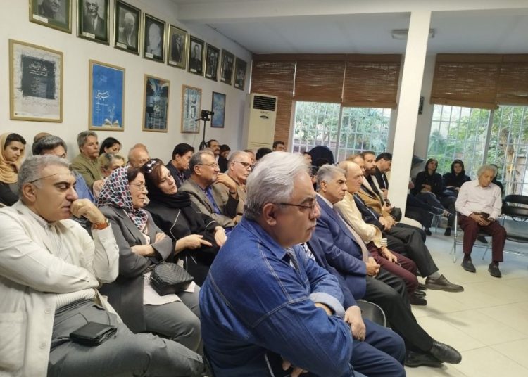مراسم گرامیداشت شش هنرمند فقید موسیقی ایران برگزار شد