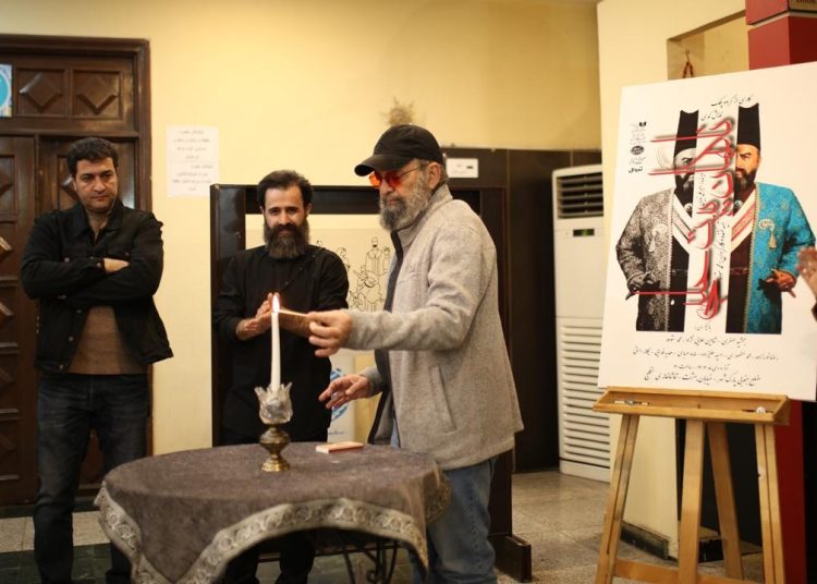 بهرام ابراهیمی شمع شب چراغ نمایش «ناگهان پیت حلبی» را روشن کرد