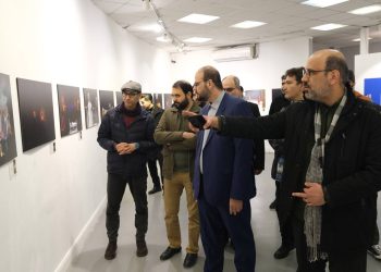 نمایشگاه عکس جشنواره تئاتر «شهر» افتتاح شد