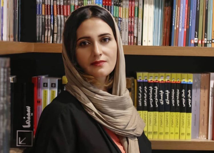 «باران نم‌نم خواهد بارید» روی صحنه می رود