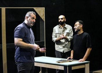 «دستان او» در خانه نمایش دا روی صحنه می رود