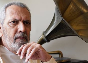 «متولد آوریل» در شبکه یک دیده می شود