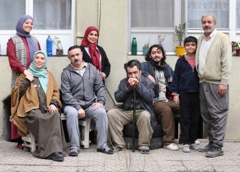 شبکه یک «اسباب زحمت» می دهد