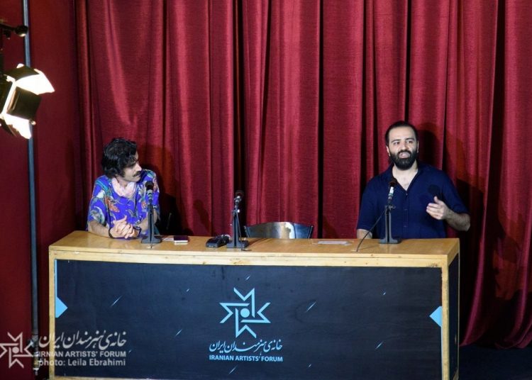 نشست بررسی «صاد چشم و جیم گوش» برگزار شد