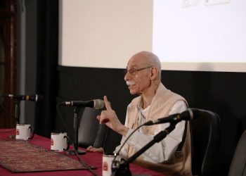 جلسه نمایش و بررسی مستند «سفر ناتمام» برگزار شد